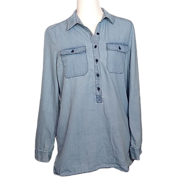 Old Navy Womens Medium Chambray Cotton Light Wash Half Button Popover Top Denim - Picture 1 of 10